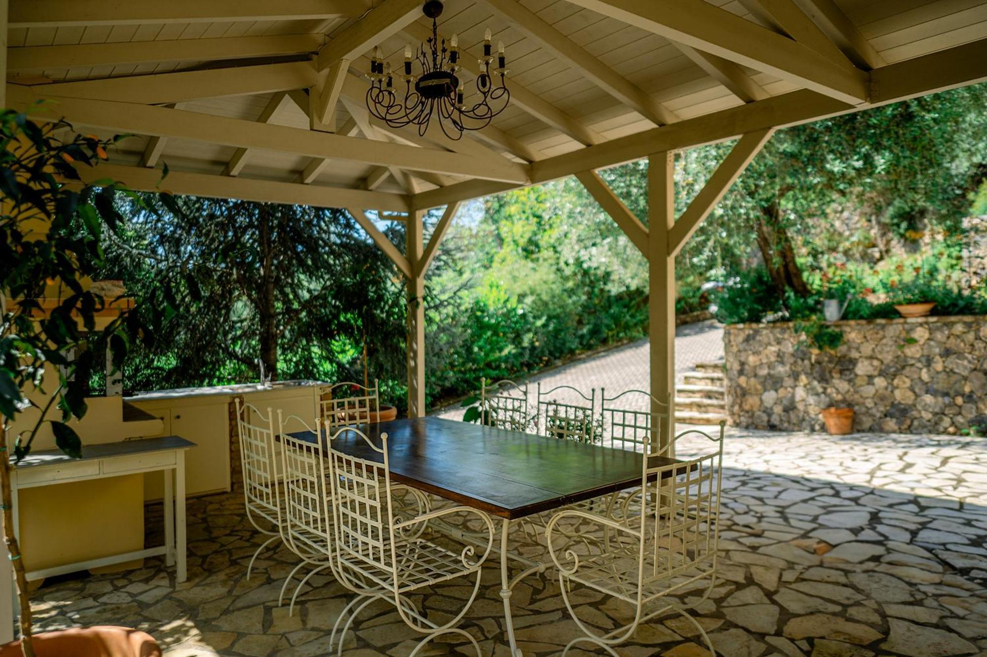 Villa Fioraki Poulades Exterior photo